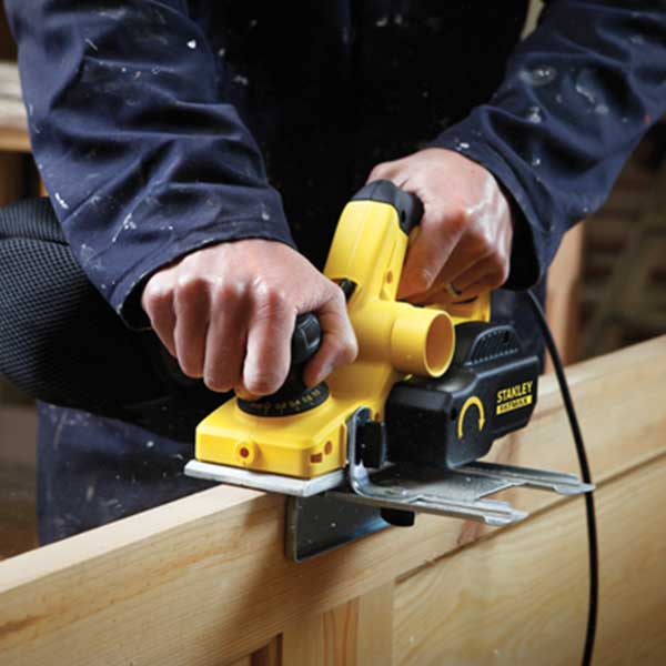 Máy bào gỗ Stanley STEL630 1