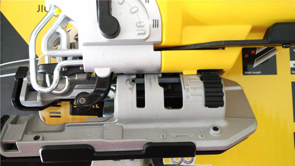 Máy cưa lọng Stanley Stel345 2